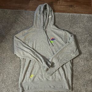 nike men’s hoodie